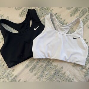 Nike Sports Bra Bundle. Size S